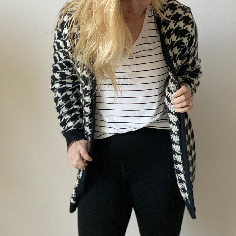 Houndstooth button down cardigan